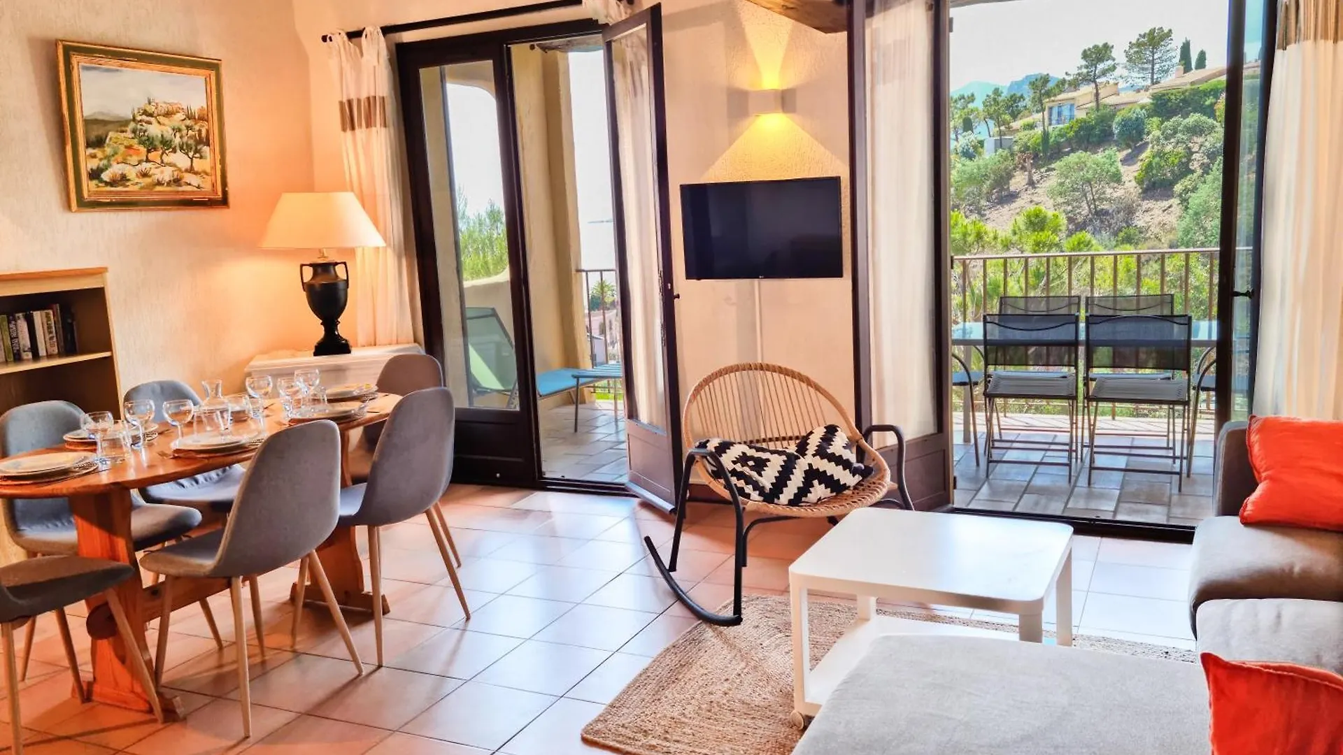 Apartment Sea View Flat 5 Minutes From The Beach Theoule-sur-Mer