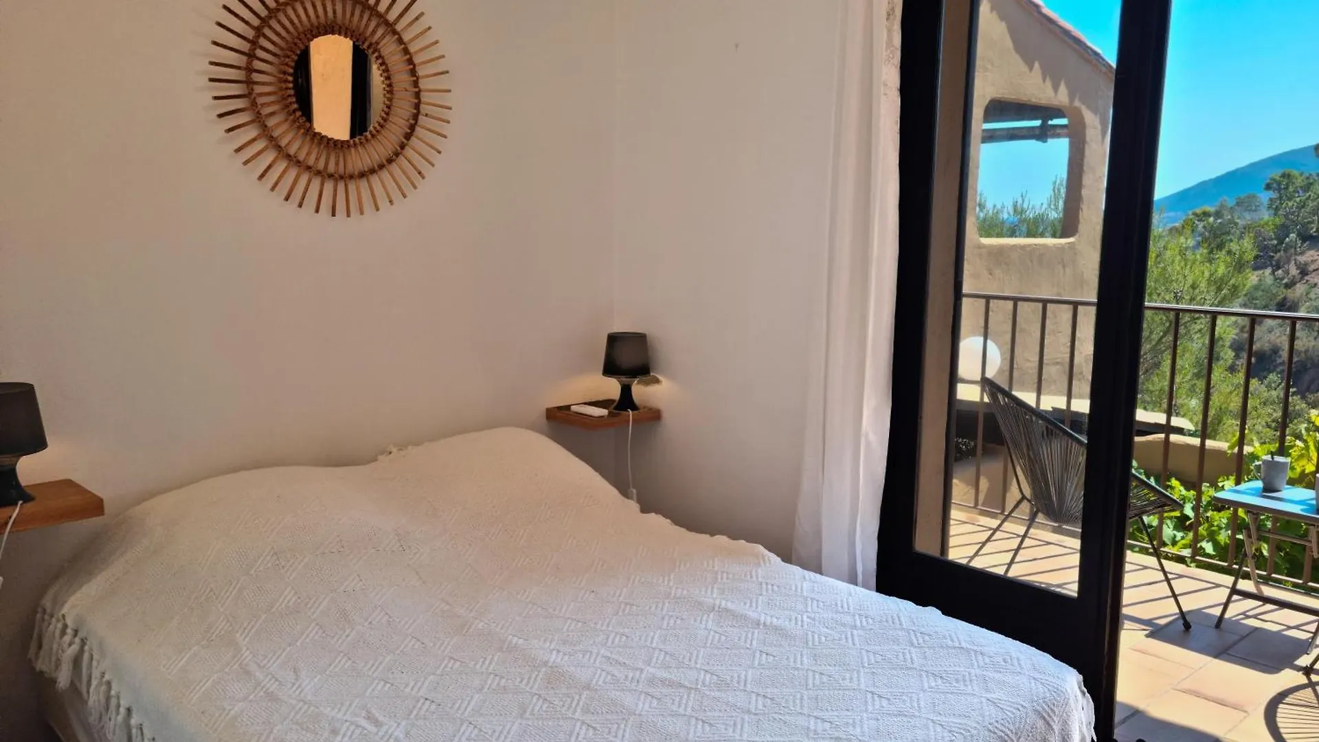 Sea View Flat 5 Minutes From The Beach Theoule-sur-Mer 0*,